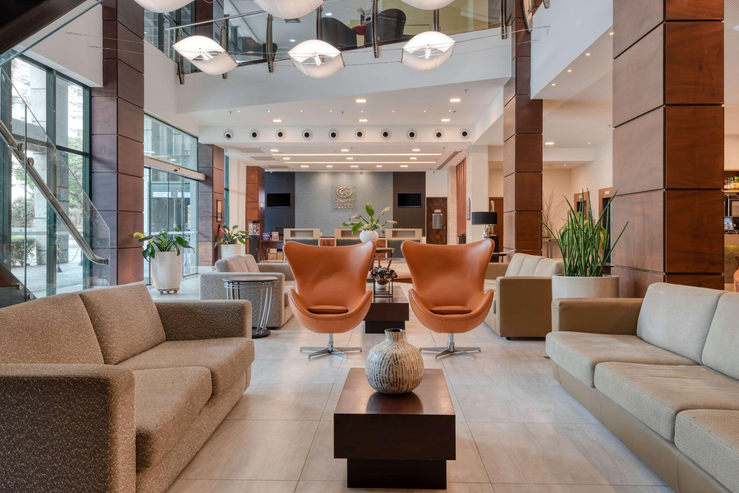 Comfort Suites Vitória Exteriér fotografie