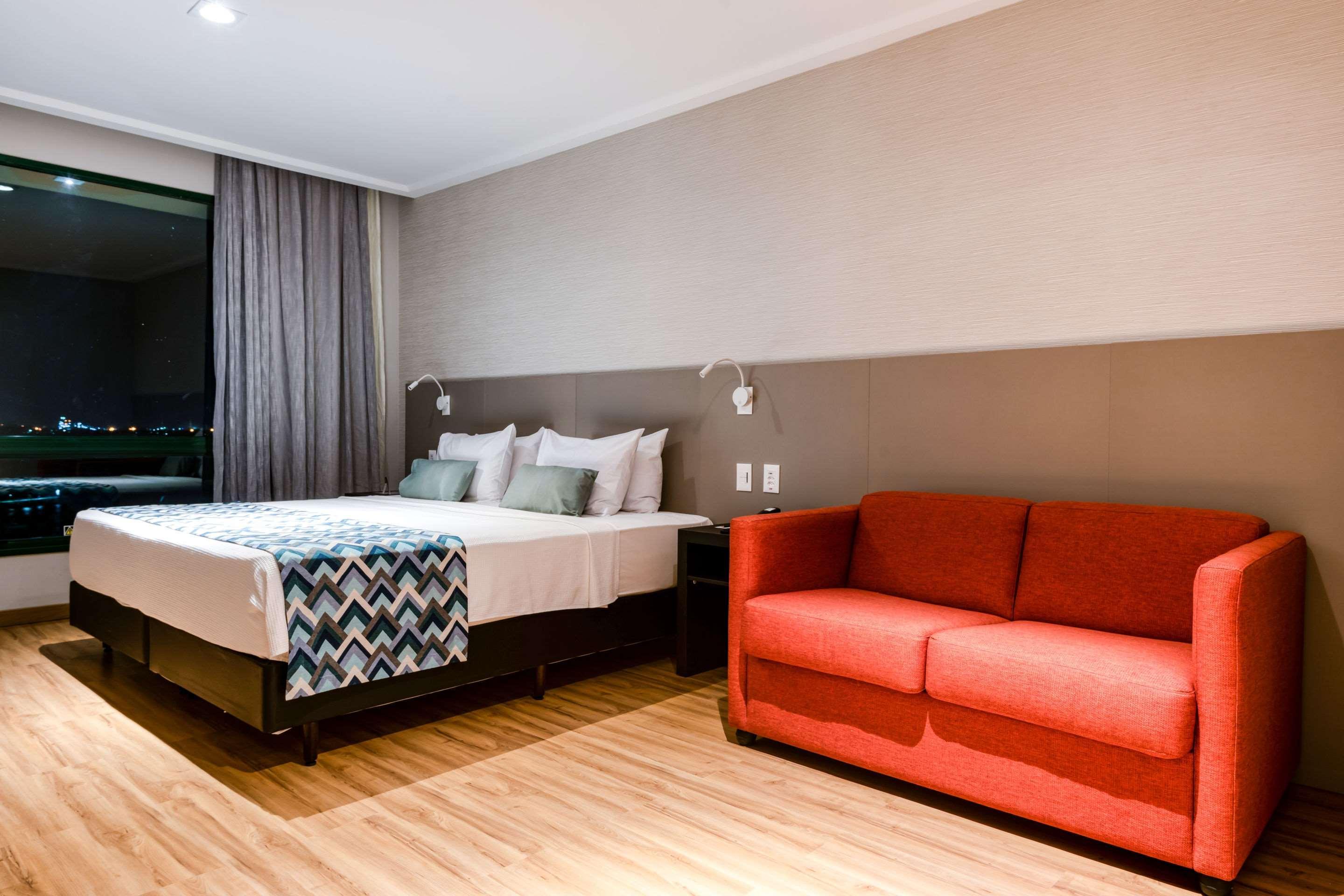 Comfort Suites Vitória Exteriér fotografie